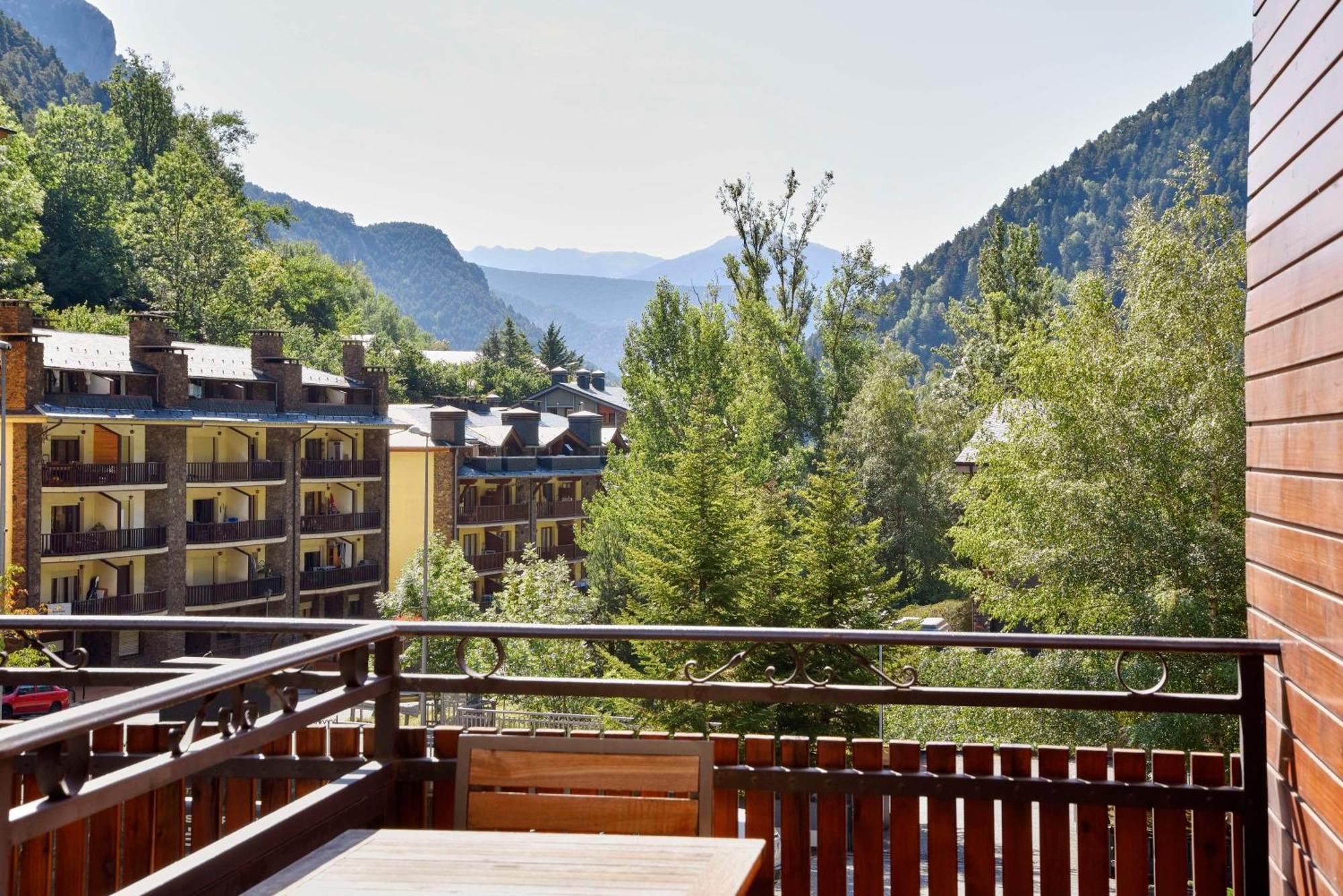 Nh Collection Andorra Palome Hotel Erts ภายนอก รูปภาพ