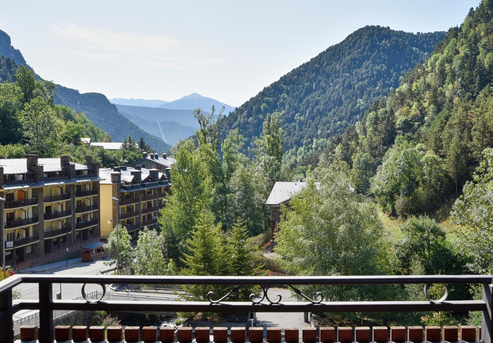 Nh Collection Andorra Palome Hotel Erts ภายนอก รูปภาพ